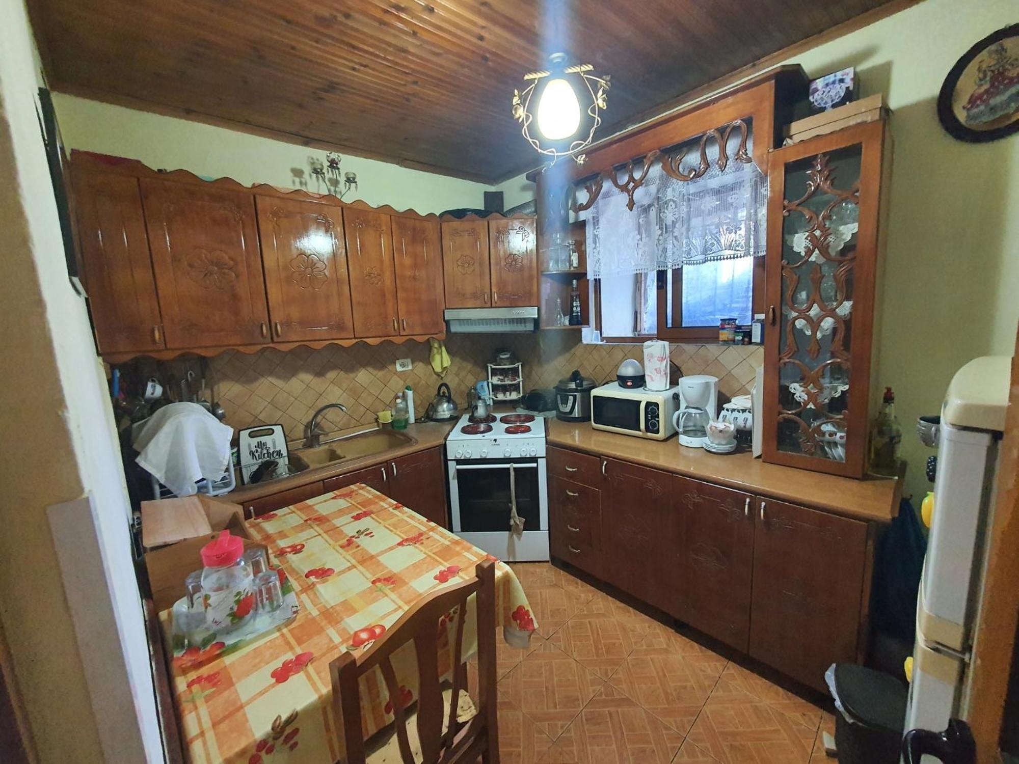 Hida Guest House Gjirokaster Bagian luar foto
